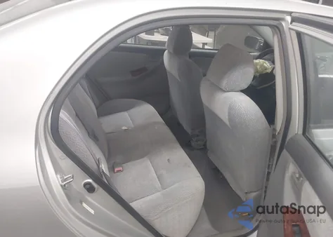 2003 Toyota Corolla Le z USA, uszkodzony, nr VIN 2T1BR32E43C022179